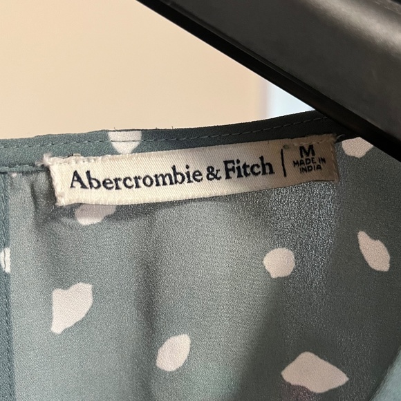 Abercrombie & Fitch L/S A-Lined Dress - Picture 3 of 4
